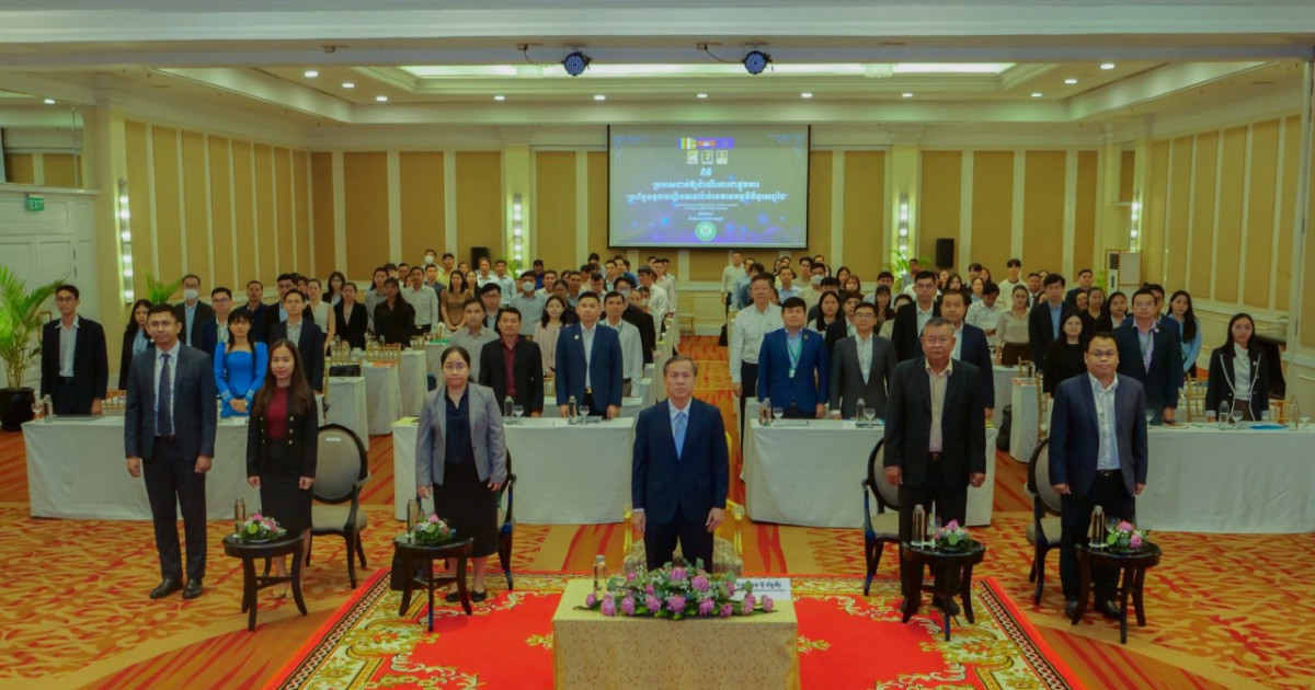 និយ័តករធានារ៉ាប់រងកម្ពុជា ចាប់ផ្តើមដាក់ដំណើរការប្រព័ន្ធទទួលបណ្ដឹងតាមកម្មវិធីទូរសព្ទដៃ “បណ្ដឹងធានារ៉ាប់រង” ដើម្បីបង្កើនទំនុកចិត្តដល់ប្រជាពលរដ្ឋ និងពង្រឹងគុណភាពសេវាធានារ៉ាប់រង