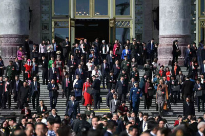 មហាសន្និបាតនៃសភាទាំងពីរ​របស់​ចិនដែល​មួយ​ឆ្នាំ​រៀប​ចំ​ធ្វើ​ម្តង